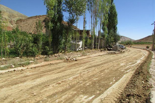 خسارات از جیب رانندگان؛ فرسودگی جادهها و معابر شهری خراسان شمالی