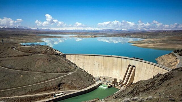 انتقال آب از سد شهریار راهکار بحران کم‌آبی در اردبیل است