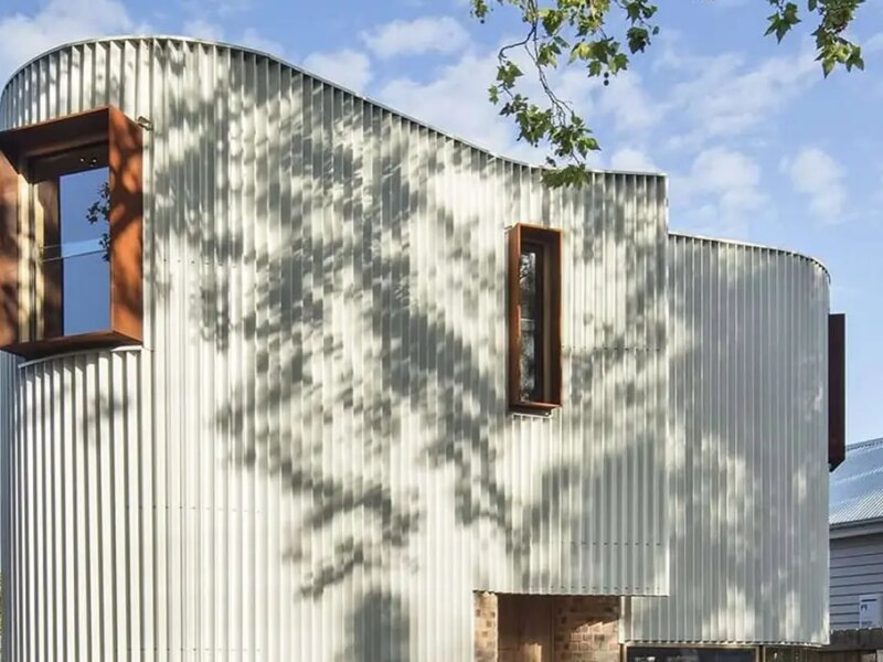 خانه True North؛ معماری خلاقانه روی زمین مثلثی (+عکس)