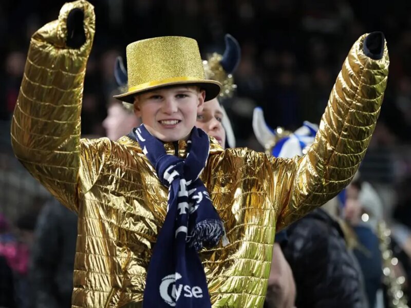 وایکینگ پس از ۳۴ سال قهرمان لیگ نروژ شد؛ جشن تاریخی در استاوانگر، حضور قطعی در رقابت‌های اروپایی (+عکس)