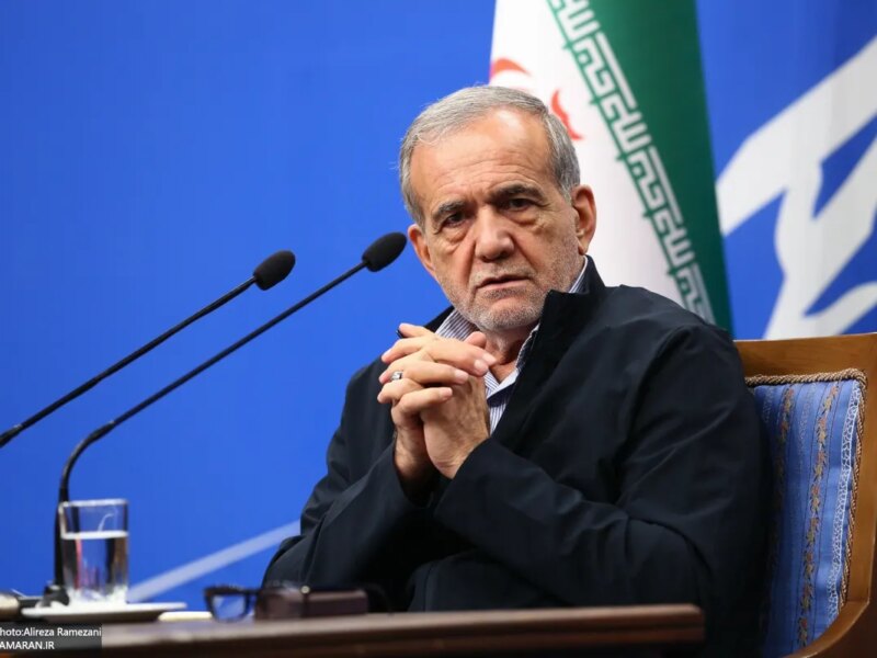 روزنامه جوان: دولت اگر دلیل گرانی ها را نگوید، می گویند کار خودشان است تا نظام تحت فشار مذاکره کند