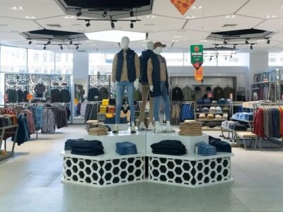 کاپشن ایرانی ۲۰ میلیونی؛ زمستان امسال لوکس‌پوشی اجباری شد!