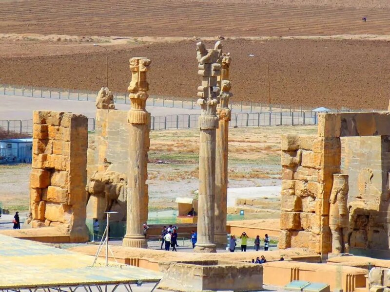 صالحی امیری: «تخت جمشید» هیچ تغییر شکل یا آسیبی ندیده است