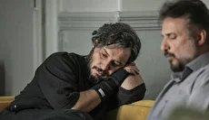 توصیه سیاوش طهمورث به جواد عزتی برای پرهیز از نقش‌های تکراری (فیلم)