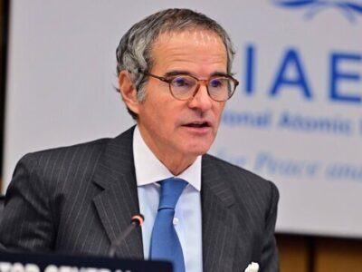 گروسی: بازرسان آژانس در ایران حضور دارند اما هنوز از تاسیسات آسیب‌دیده بازدید نکرده اند