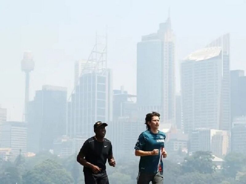 هوای ناسالم برای فعالیت بدنی؛ شاخص کیفیت هوا از مرز ۱۰۰ عبور کرد