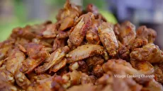 آموزش پخت بال مرغ تند و شیرین در طبیعت روستایی هند (فیلم)