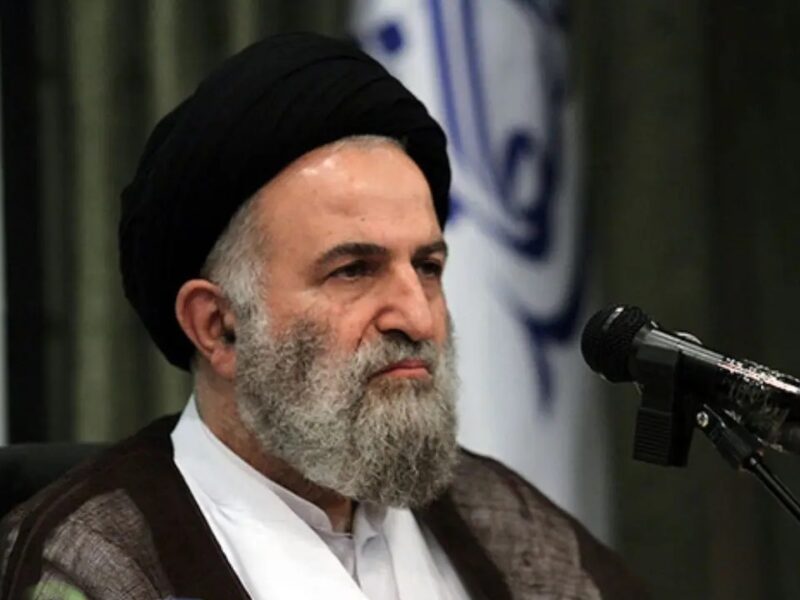 عضو جامعه مدرسین: بعضی انگار توجه ندارند که تحریم‌ها چگونه به کشور فشار وارد می‌کند