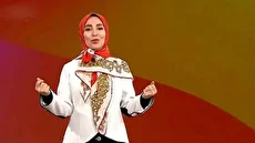 پوشش بحث‌برانگیز ژیلا صادقی در مراسمی در شمال تهران (فیلم)