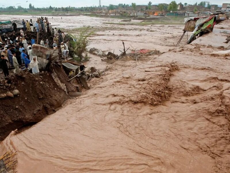 پاکستان پشت درِ بحران؛ راه خروج از فاجعه اقلیمی کجاست؟