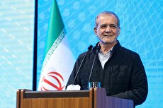 شوخی پزشکیان با روشن و خاموش شدن میکروفون تاجگردون (فیلم)