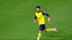 گل دوم سپاهان به فجر توسط عسگری (فیلم)