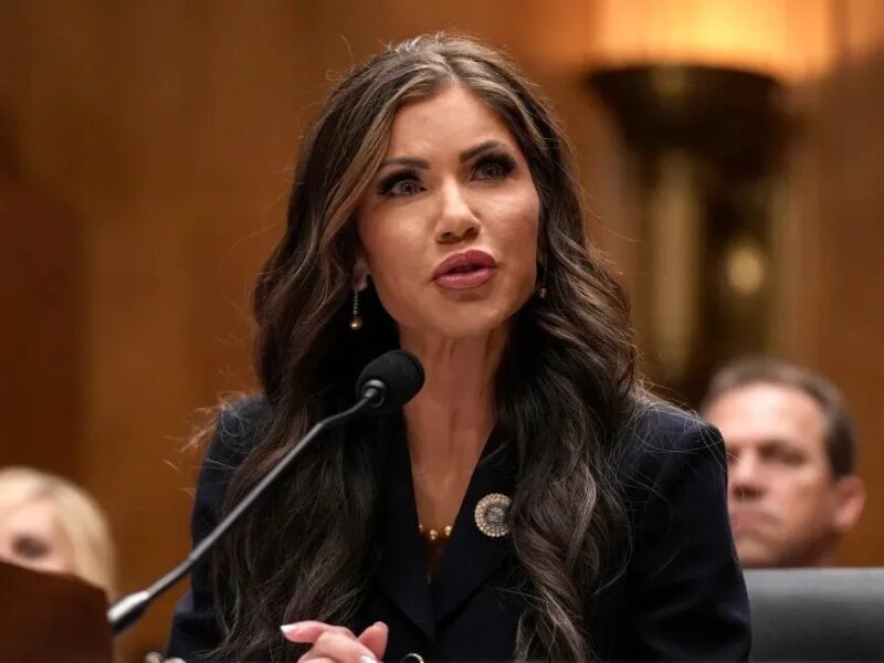 ممنوعیت ورود به آمریکا به ۳۰  کشور افزایش می یابد