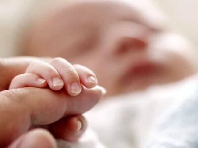 چرا زنان مجرد نمیتوانند سرپرست یک نوزاد باشند؟