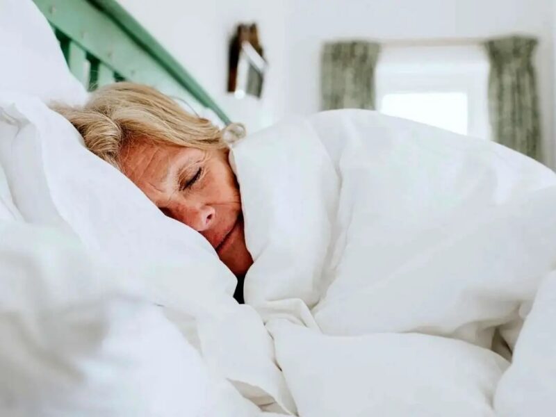 این بدترین حالت خواب است؛ مراقب باشید!