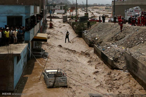 حداقل ۱۲ کشته و ۳۰ مفقود در حادثه رانش زمین در رودخانهای در پرو