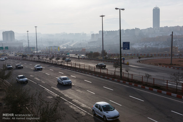 هواشناسی از کاهش آلاینده‌ها با ورود سامانه ناپایدار به تهران خبر داد