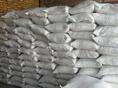 انهدام شبکه احتکار نهاده دامی در عجب‌شیر