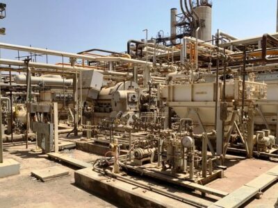 ضرورت احیای تولید و رفع موانع در پتروشیمی آبادان