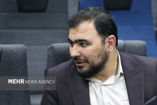 رزومه‌سازی به نفع سینمای زیرزمینی