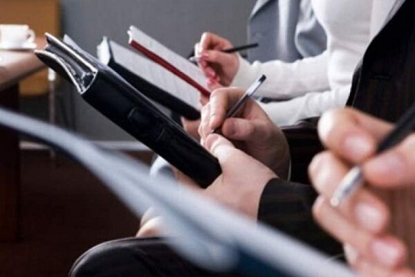 تعامل رسانهها و مدیران در توسعه و پیشرفت منطقه و استان نقش مهمی دارد