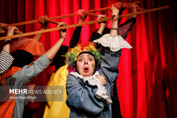 جشنواره تئاتر کودک؛ پیشران اصلی نشاط اجتماعی در همدان