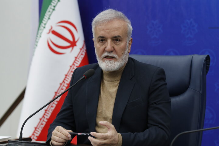 شهردار شیراز: جای کتابخانه مرکزی در پایتخت فرهنگی ایران خالی است