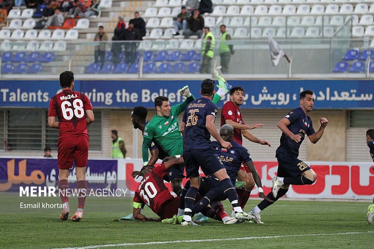 فوتبال مازندران در مسیر صعود؛ خانه به دوشی تیمها