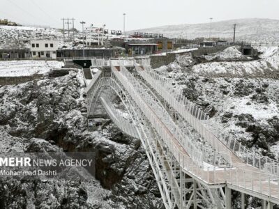 بارش باران و برف در ارتفاعات پایتخت؛ هوا سه درجه سرد می‌شود