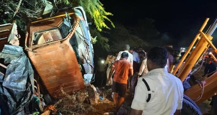 ۱۰ کشته و ۲۰ زخمی در پی برخورد دو اتوبوس در تامیل نادو هند