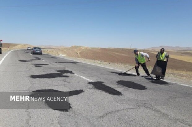 خسارات از جیب رانندگان؛ فرسودگی جادهها و معابر شهری خراسان شمالی