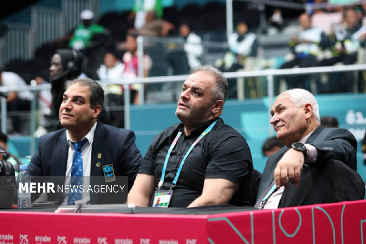 جام فجر باید نماد ایران قوی باشد/ زمان مسابقات وزنهبرداری اهمیت دارد