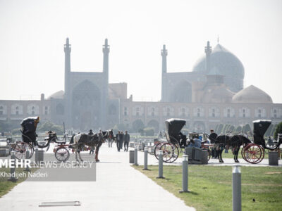 هوای اصفهان آلوده است؛ وضعیت قرمز ۳ شهر مجاور