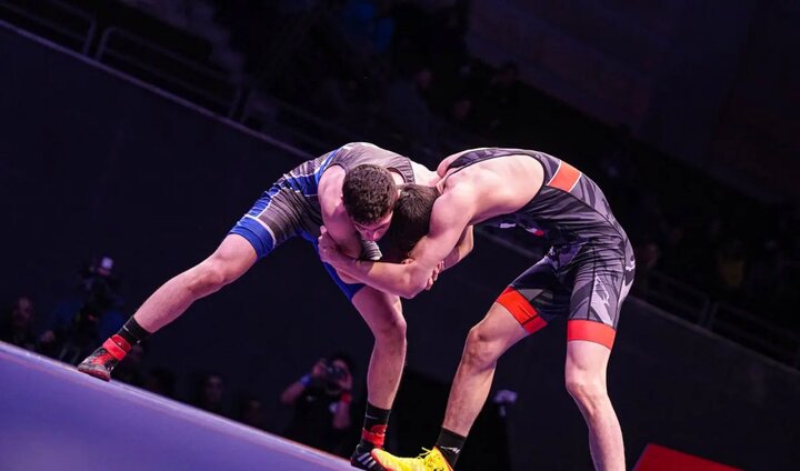 فینال کاملا ایرانی در لیگ کشتی فرنگی/ حضور ملی‌پوشان در ابهام