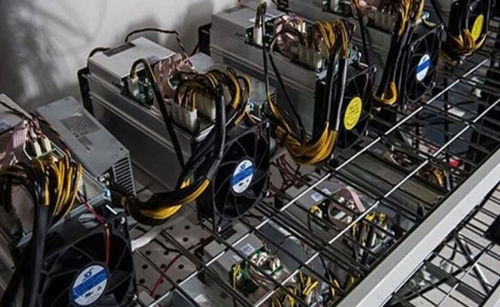 کشف ١٩٣٧ دستگاه استخراج رمز ارز معادل مصرف ١٧ هزار خانه در تبریز