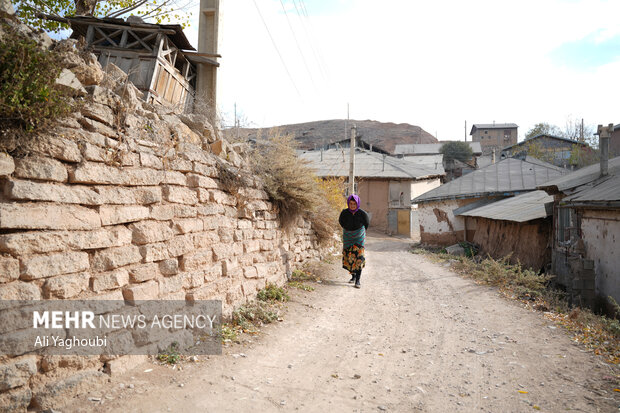 مستند "کوچه ور" رونمایی شد