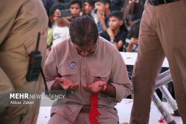 تشییع و خاکسپاری شهید گمنام در میناب