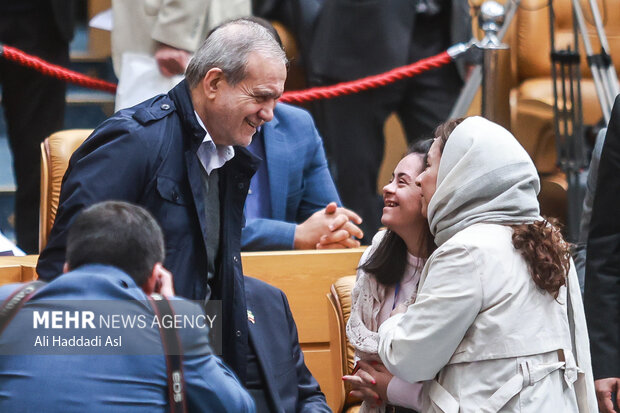 آئین گرامیداشت روز جهانی افراد دارای معلولیت با حضور رئیس جمهور