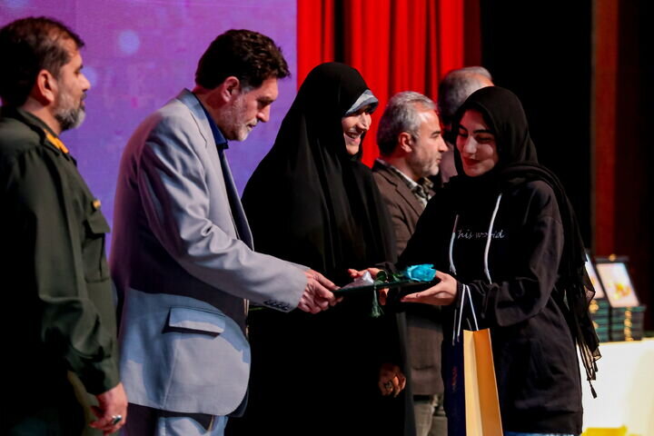 برگزیدگان بیستوششمین جشنواره تئاتر استان قم معرفی شدند