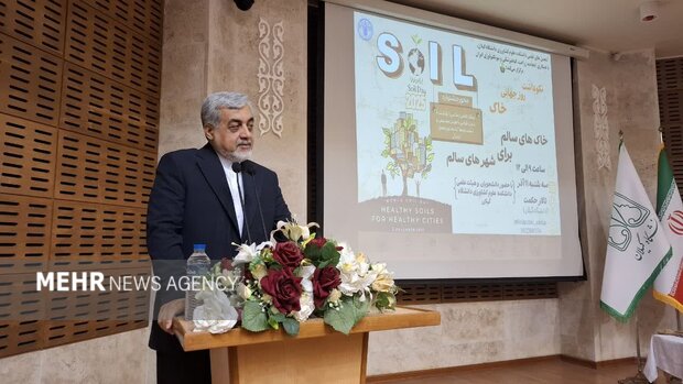 میرغضنفری: تغییر کاربری‌های ظالمانه ضربه‌ جدی به خاک گیلان زده است