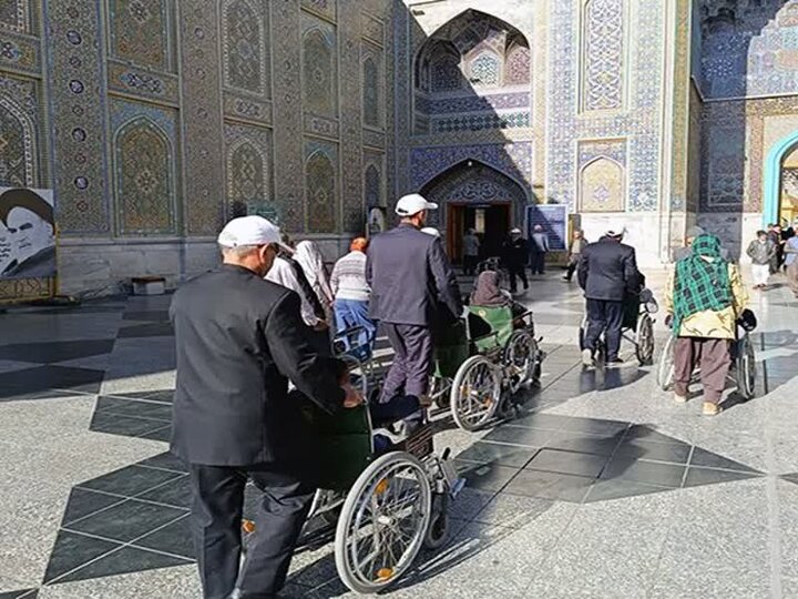 ۴۰ زائر معلول ارسنجان فارس به مشهدالرضا(ع) اعزام شدند