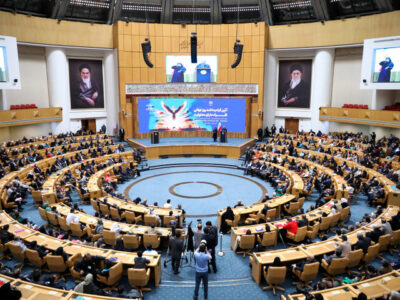 پزشکیان: دشمن بداند نمی‌تواند یک ملت مصمم را تسلیم خواسته‌های خود کند