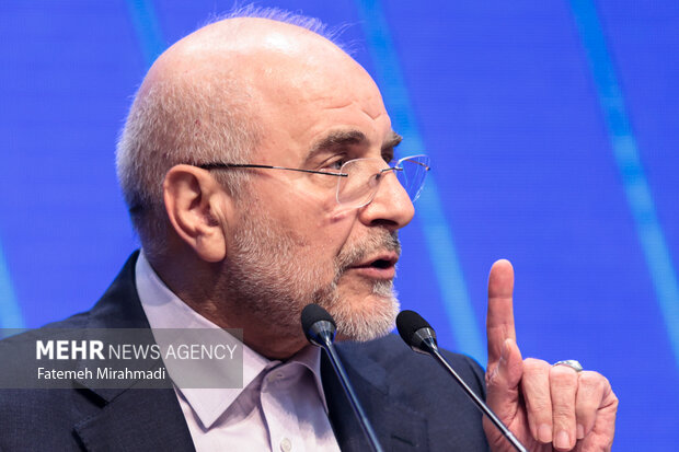 نشست خبری رئیس مجلس شورای اسلامی