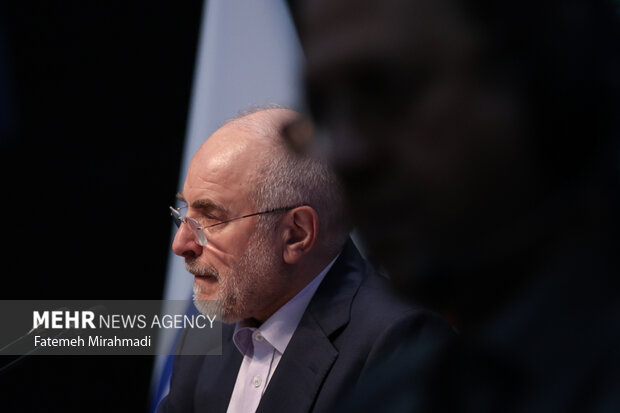 نشست خبری رئیس مجلس شورای اسلامی