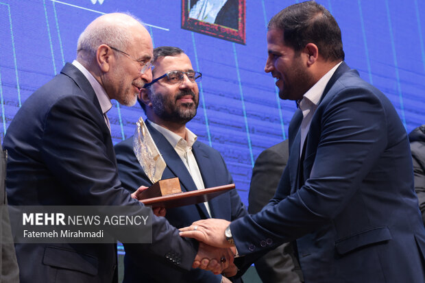 نشست خبری رئیس مجلس شورای اسلامی