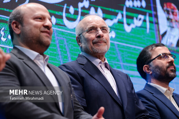 نشست خبری رئیس مجلس شورای اسلامی