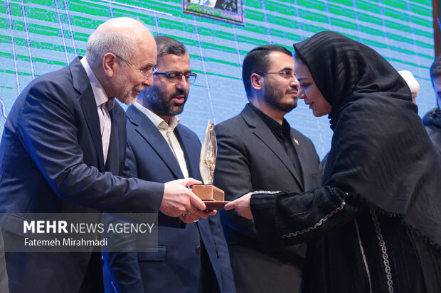 نشست خبری رئیس مجلس شورای اسلامی