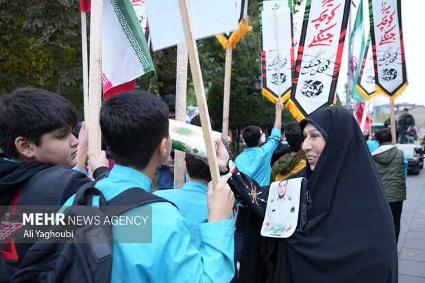 راهپیمایی خانوادگی به میزبانی میرزا کوچک