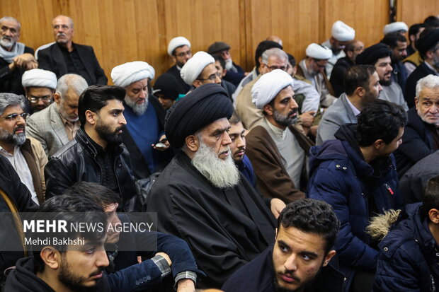 مراسم ختم پسر حجت الاسلام صدیقی در قم