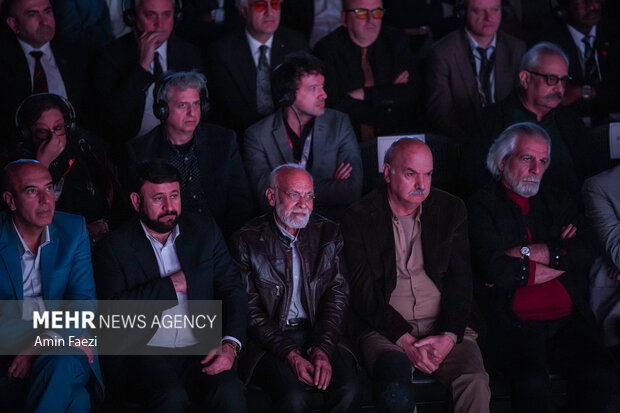 اختتامیه چهل و سومین جشنواره جهانی فیلم فجر در شیراز پایان یافت